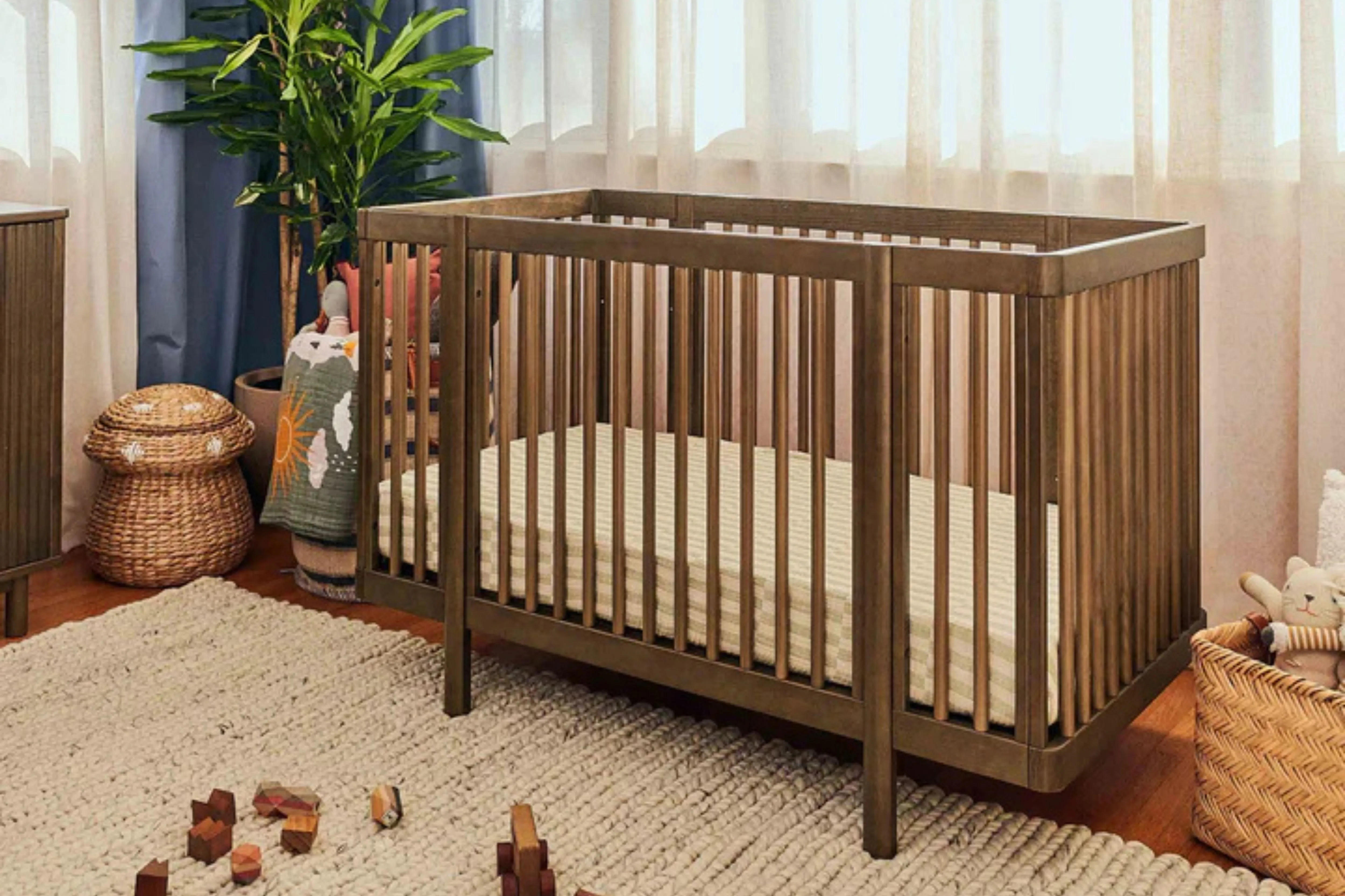 Babyletto Pogo 8-in-1 Convertible Crib with All-Stages Conversion Kits