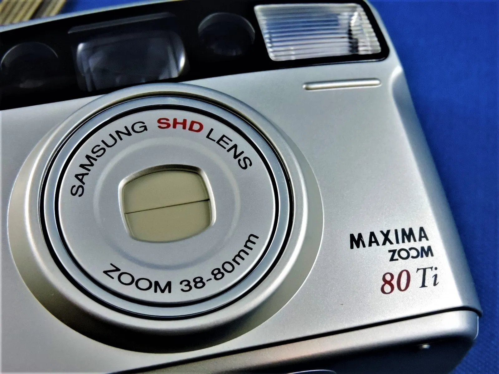Cameras - Samsung Maxima Zoom 80 Ti Camera