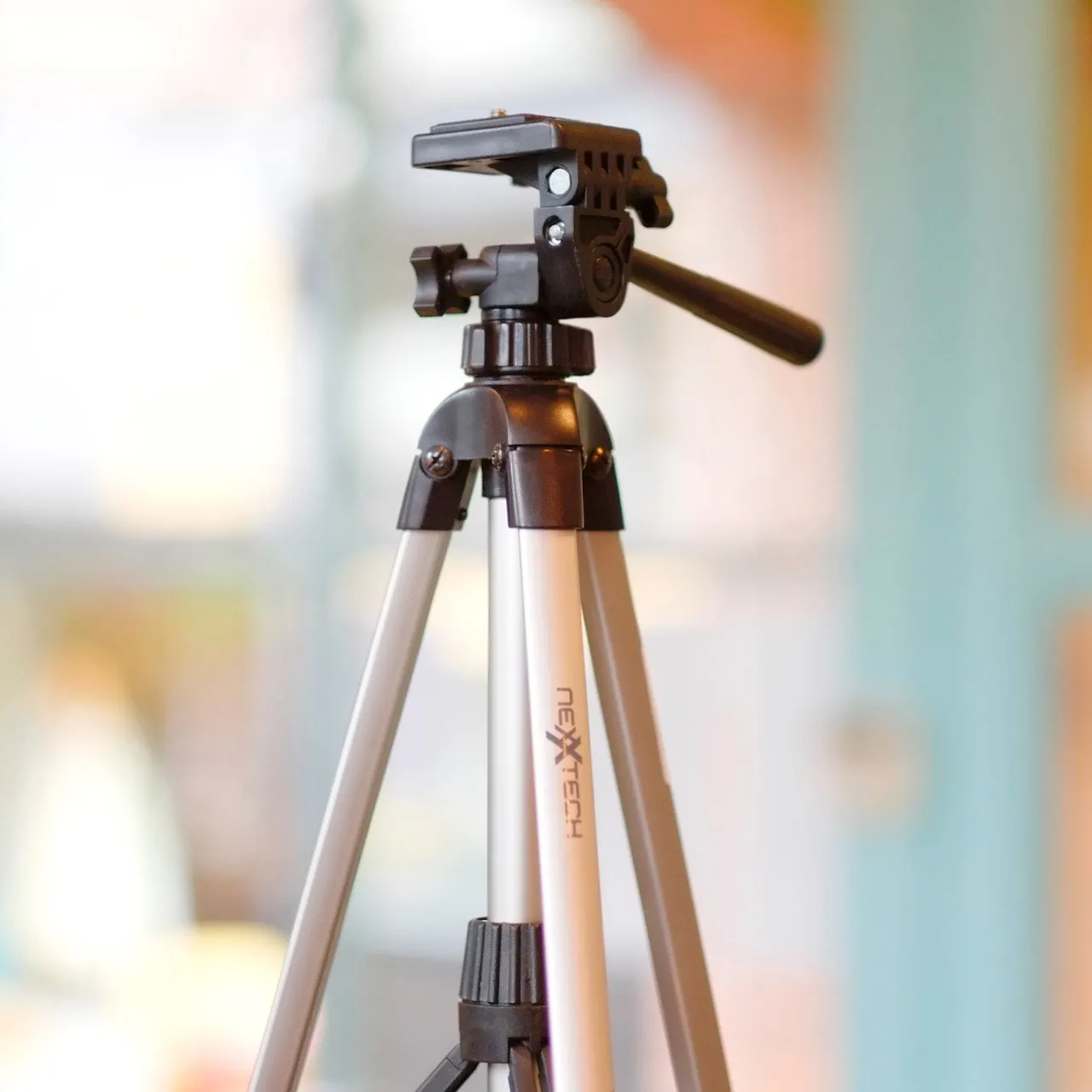 Nexxtech tripod