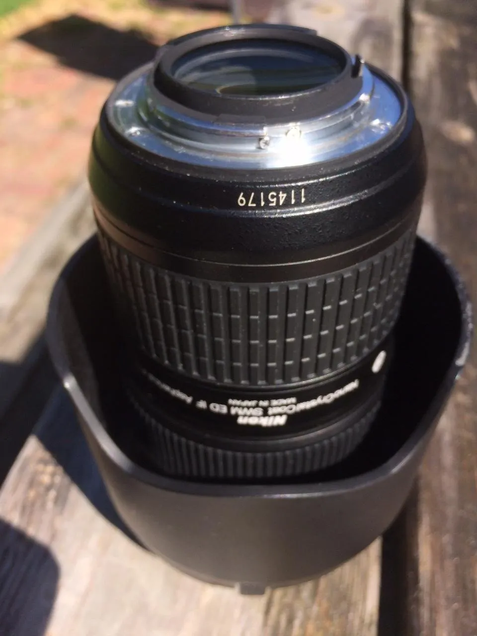 Nikon AF-S fx NIKKOR 24-70mm F/2.8G ED Zoom Lens Auto Focus DSLR Cameras International Version (No Warranty) - Used