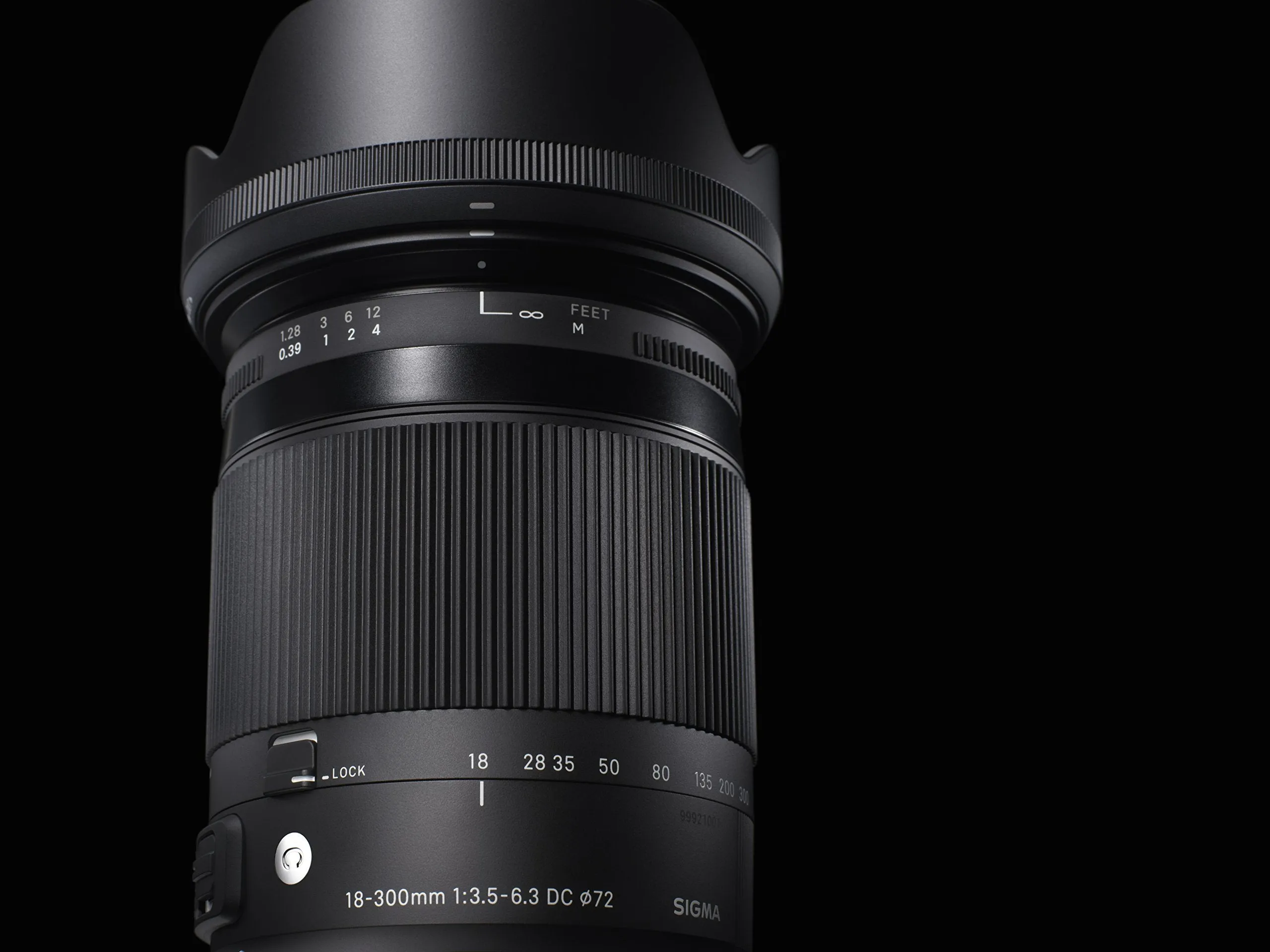 Sigma 18-300mm F3.5-6.3 Contemporary DC Macro OS HSM Lens for Canon