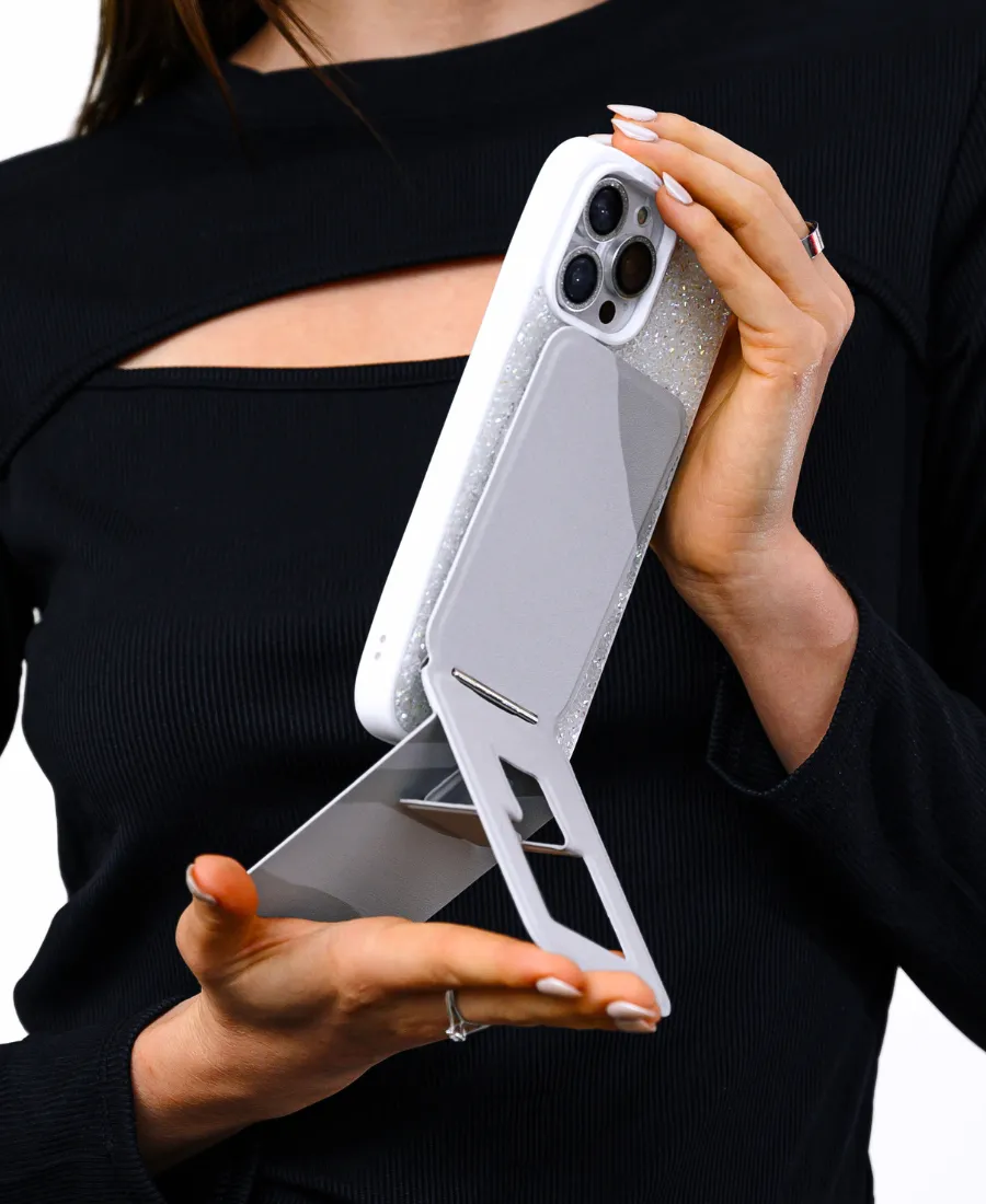 White MagSafe Tripod